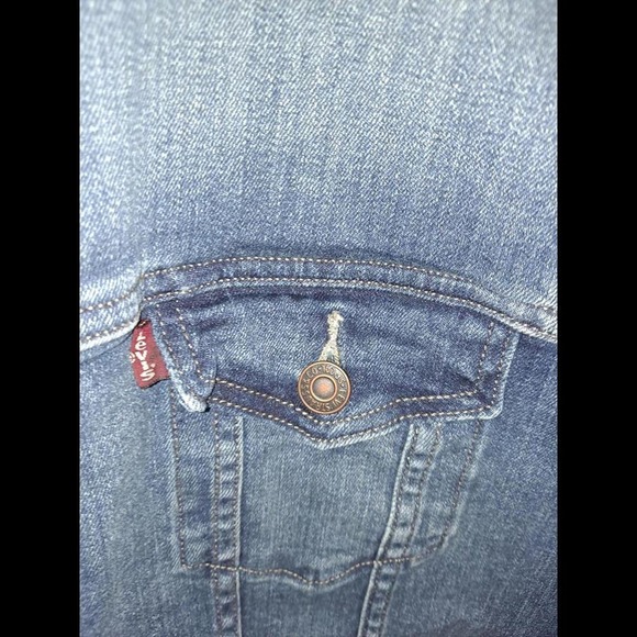 Levi Strauss Silver Tag Button Up Denim Vest - Picture 3 of 6